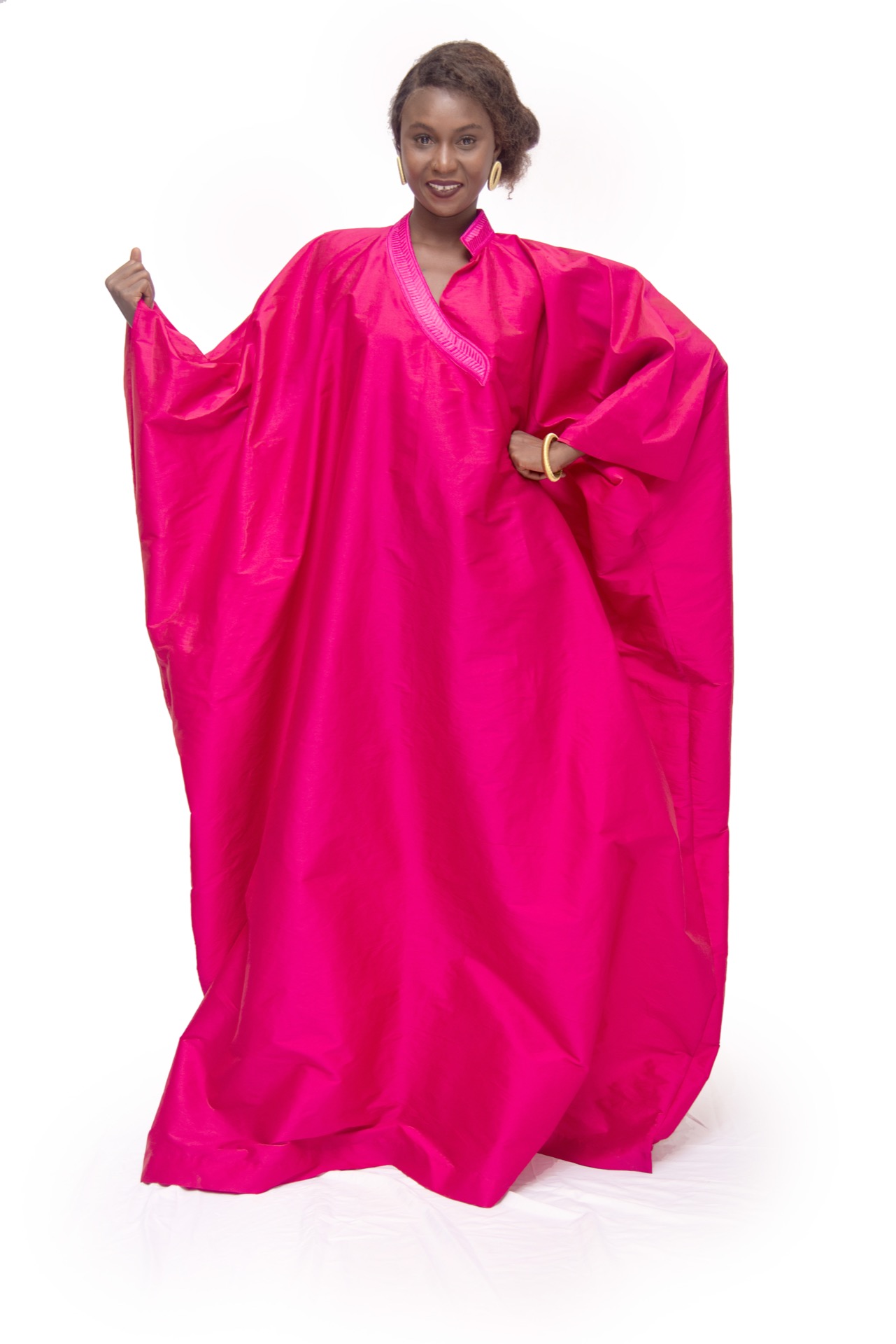 Boubou Shantung avec col signature en broderie – Image 6